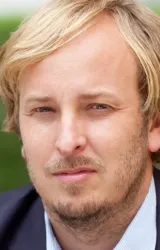 Джеймс Бобин