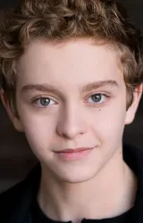 Гэвин Льюис